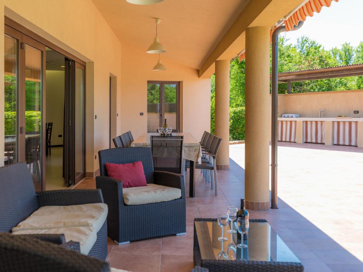 Holiday Home Andrea - Pul463 By Interhome Šišan Buitenkant foto