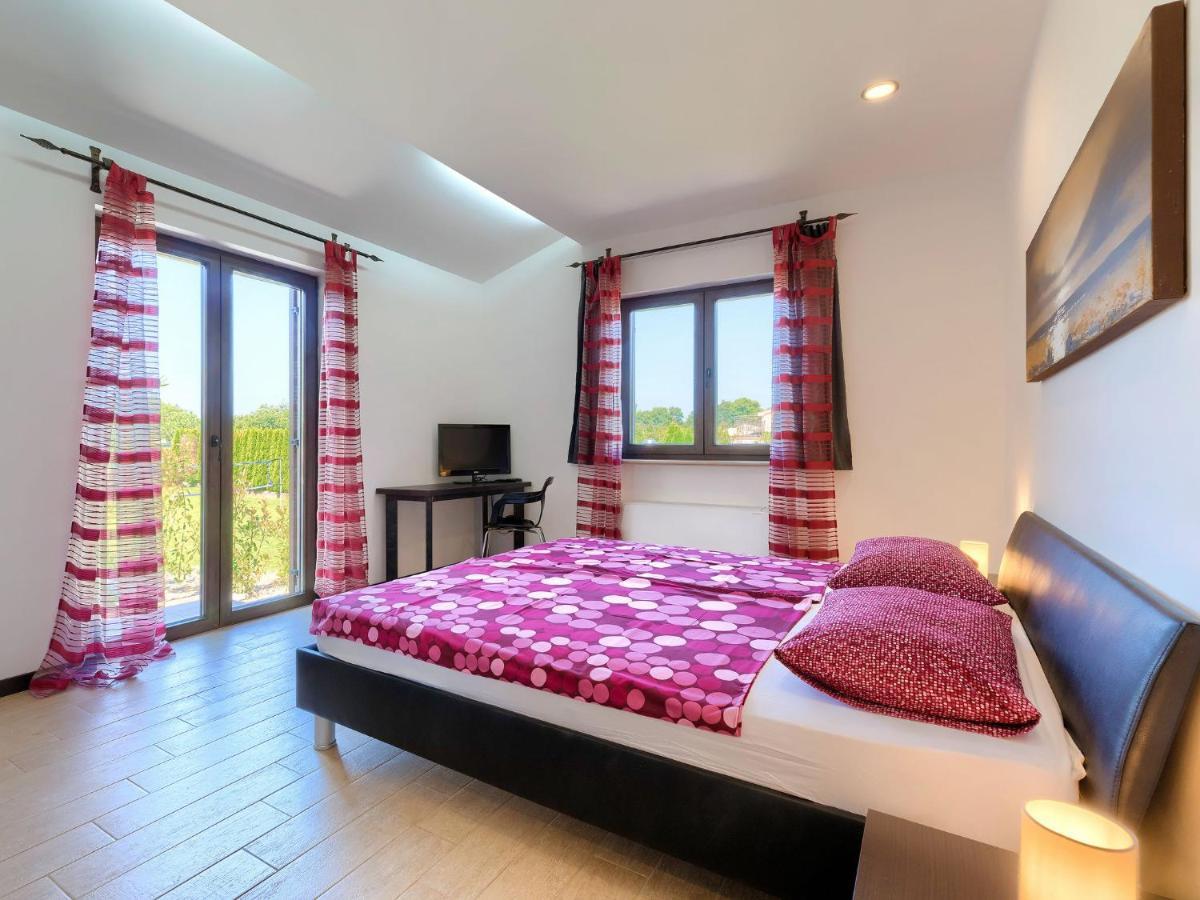Holiday Home Andrea - Pul463 By Interhome Šišan Buitenkant foto