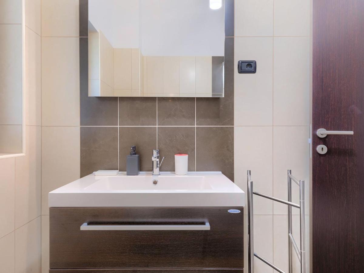 Holiday Home Andrea - Pul463 By Interhome Šišan Buitenkant foto